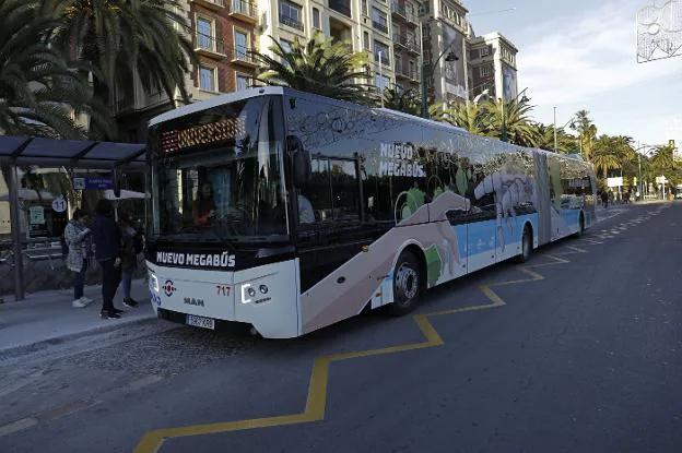 Los nuevos vehículos empezaron a prestar servicio ayer. 