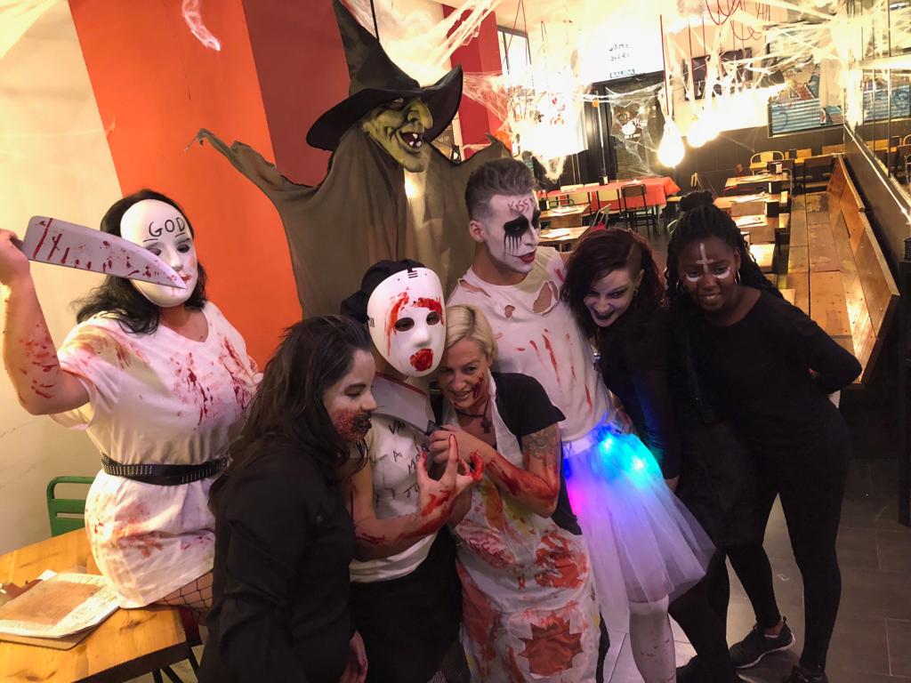 Así se vivió la noche de Halloween en Málaga