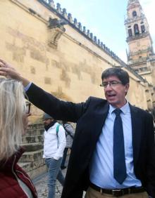 Imagen secundaria 2 - Susana Díaz en la Universidad de Córdoba; Juan Marín, en Córdoba; y Maíllo, Rodríguez y Nuria López. 