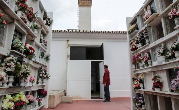 Álora rompe el mercado funerario en Málaga con un crematorio municipal a mitad de precio