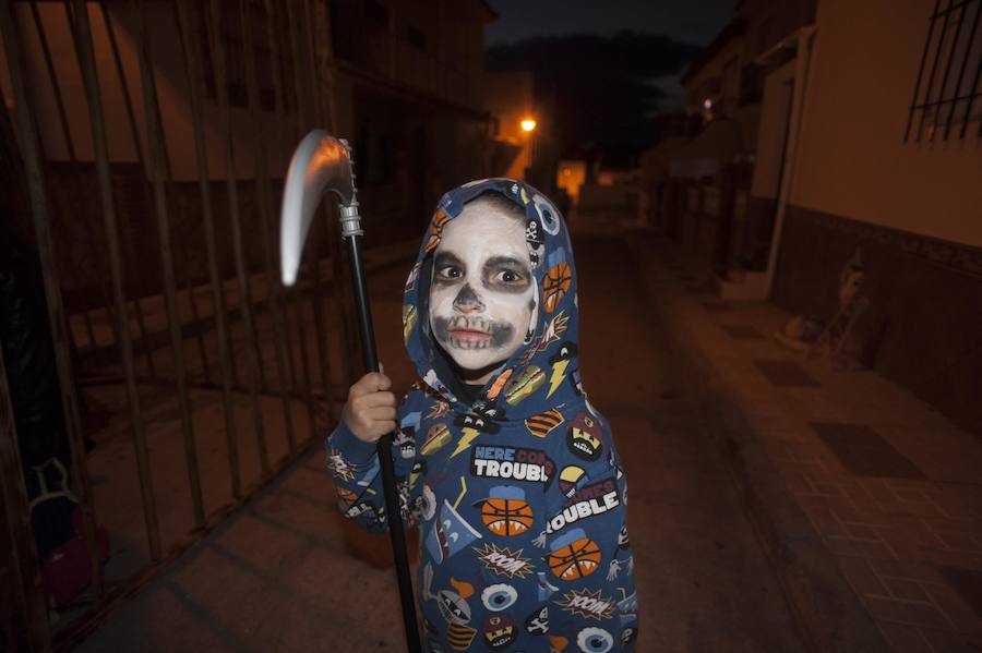 Churriana convierte sus calles en un pasaje del terror