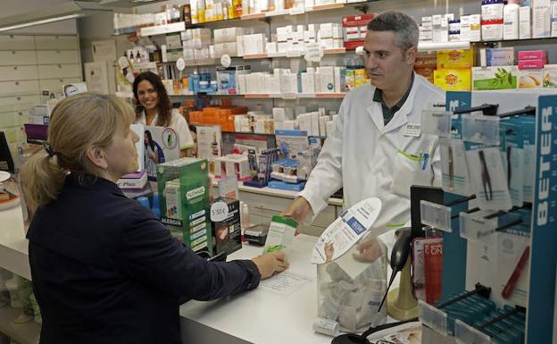 La venta de medicamentos no se ha visto resentida por la subasta. 