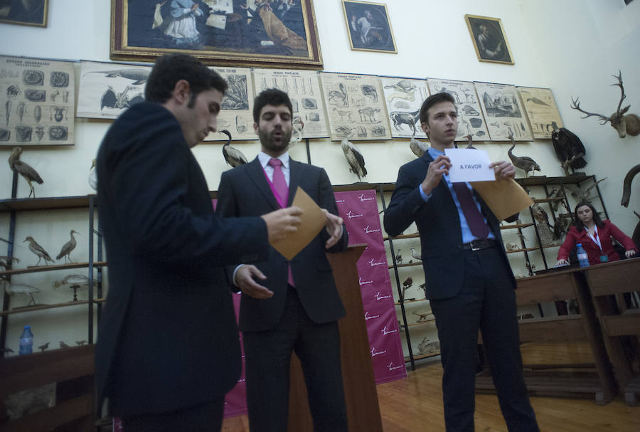 El equipo Cánovas UMA de Málaga gana el torneo nacional de debate universitario