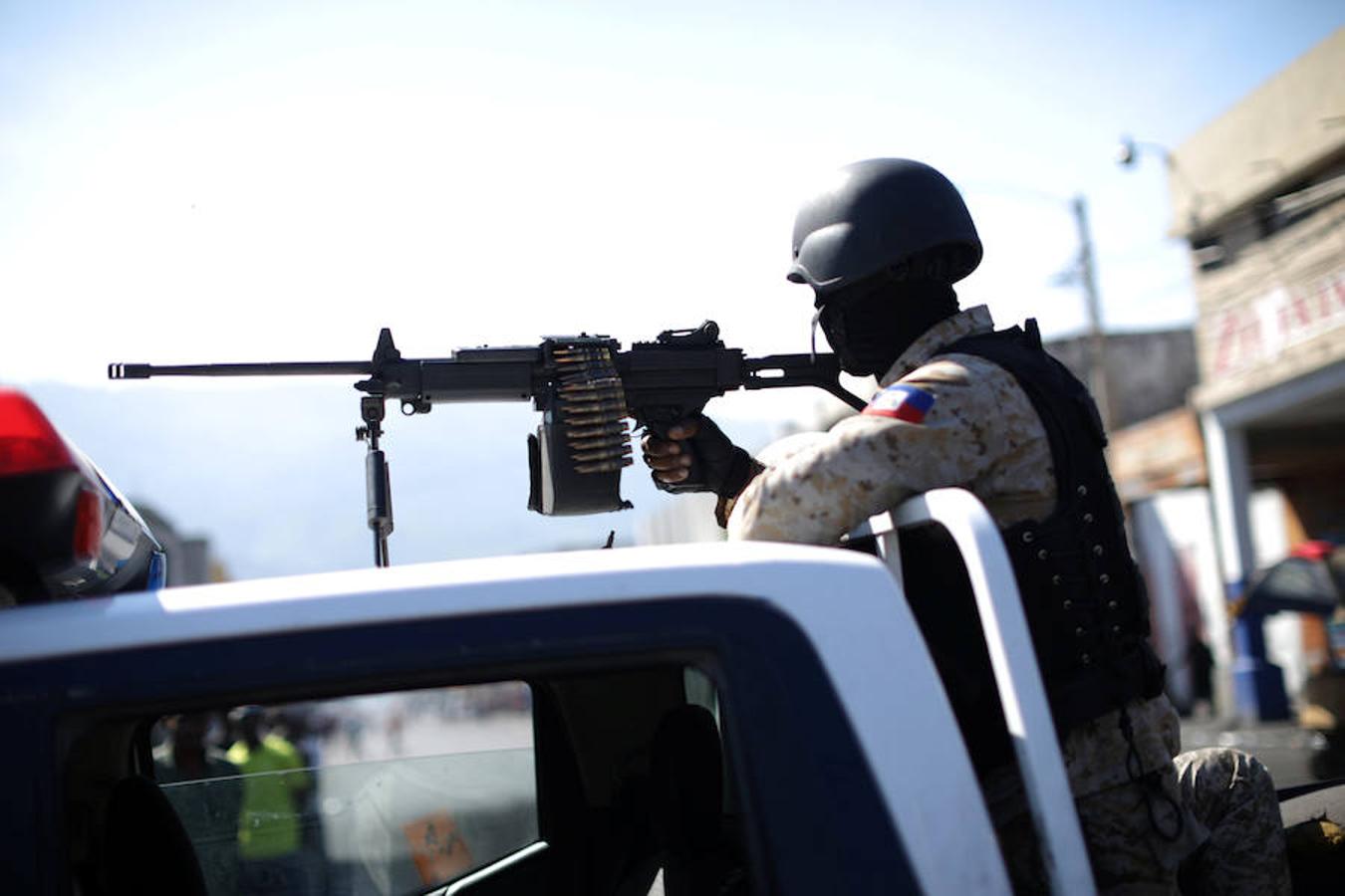 Al menos seis personas han fallecido en una revuelta contra la corrupción que va ya por su segundo día