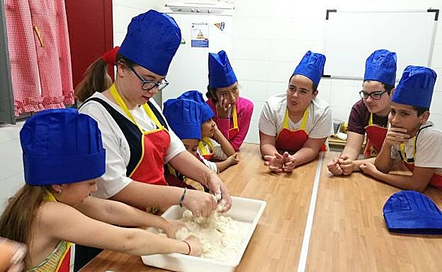Los niños de Altamar también hacen talleres de hábitos saludables.