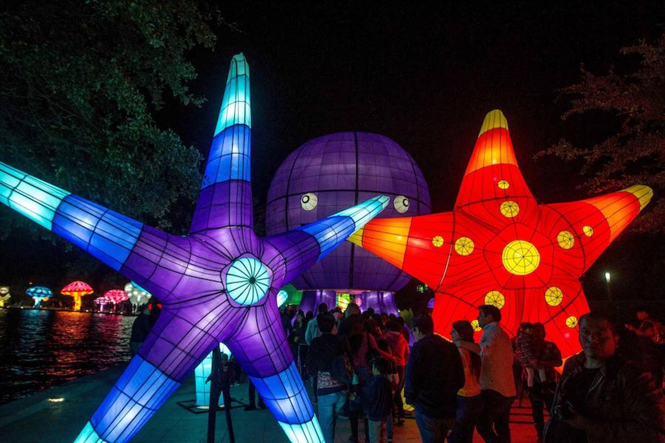 El acontecimiento luminoso comenzó el pasado jueves por las calles de la ciudad mexicana de Monterrey