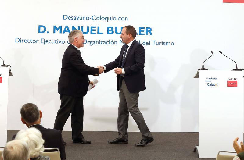 El director ejecutivo advierte en un Foro SUR de que la demanda seguirá creciendo y las ciudades tendrán que «acostumbrarse a sobrevivir con el llamado 'sobreturismo'»