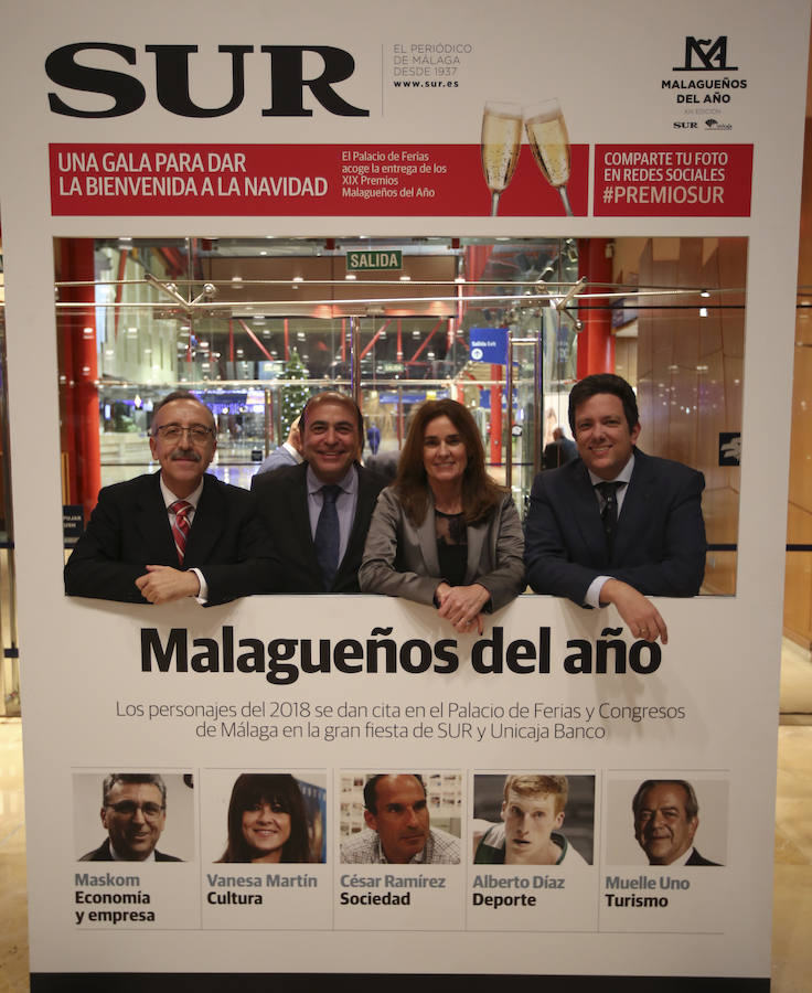 La Redacción de SUR reconoce la labor de Vanesa Martín, César Ramírez, Alberto Díaz y las empresas Maskom y Muelle Uno, en una gala patrocinada por Unicaja