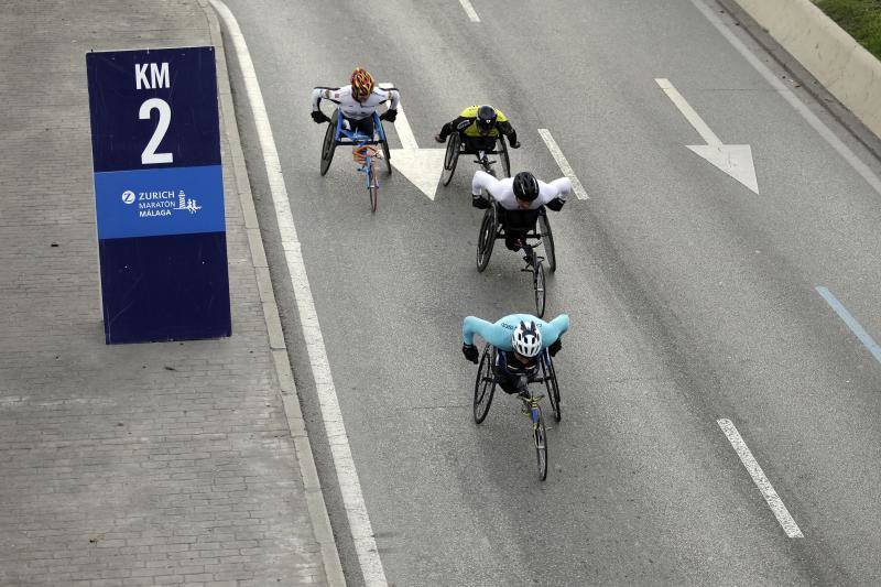 Unos 5.000 corredores participan en la novena edición de esta competición que este año tiene como novedad una prueba de 21 kilómetros