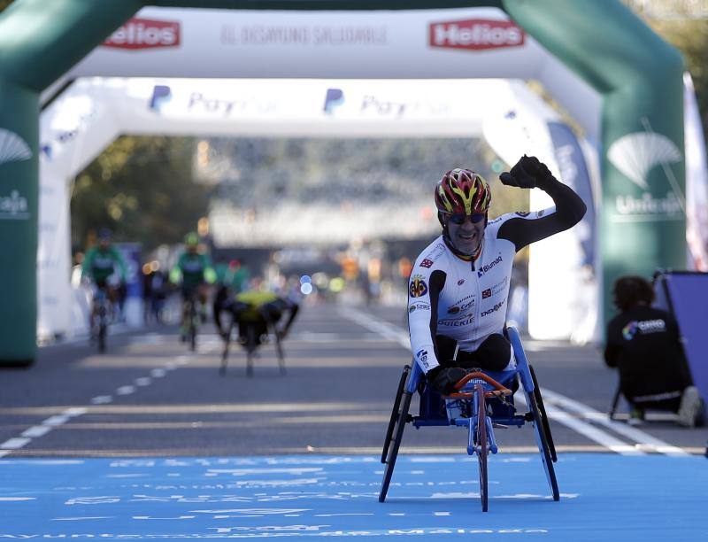 Unos 5.000 corredores participan en la novena edición de esta competición que este año tiene como novedad una prueba de 21 kilómetros