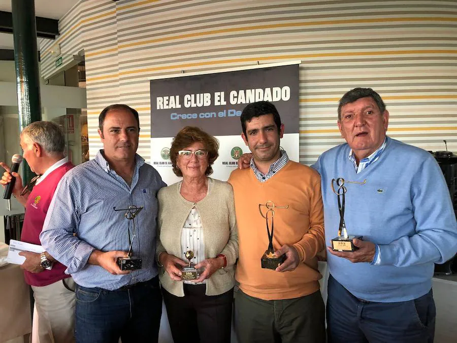 Final de la Liga Social de golf deEl Candado. En la foto, Miguel Ángel Navas, Pepi Ortiz, Juan Manuel González y Félix Malpartida.