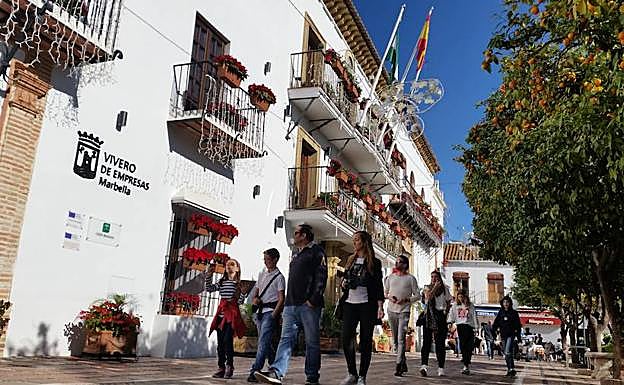 Fachada del Ayuntamiento de Marbella. 