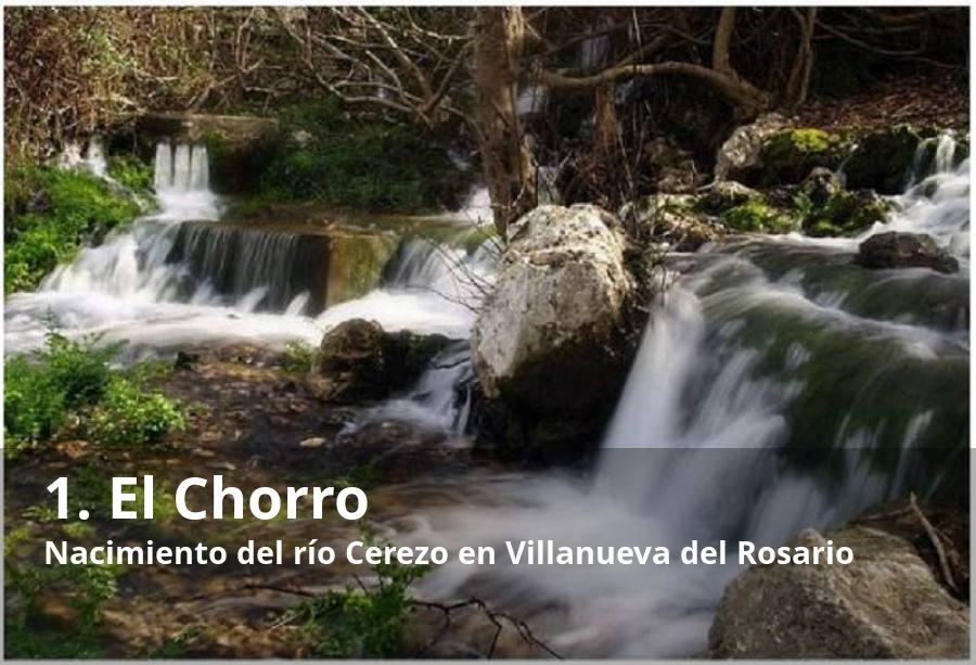 A un paso de este pueblo, muy cerca de la ermita de la Virgen del Rosario, se puede disfrutar entre otoño y primavera con este enclave ribereño. Popularmente conocido como El Chorro, se trata del nacimiento de uno de los arroyos del Guadalhorce. Tiene una zona habilitada para poder almorzar o tomar un tentempié al aire libre. Lee el reportaje completo  aquí