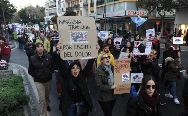 Asistentes a la protesta. 