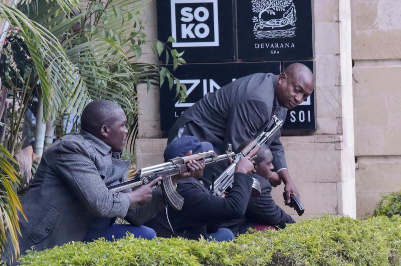 El ataque contra un hotel de lujo en Nairobi, producido este martes, ha dejado al menos 5 muertos y 30 heridos