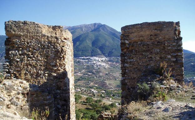 Restos del castillo de Zalia. 