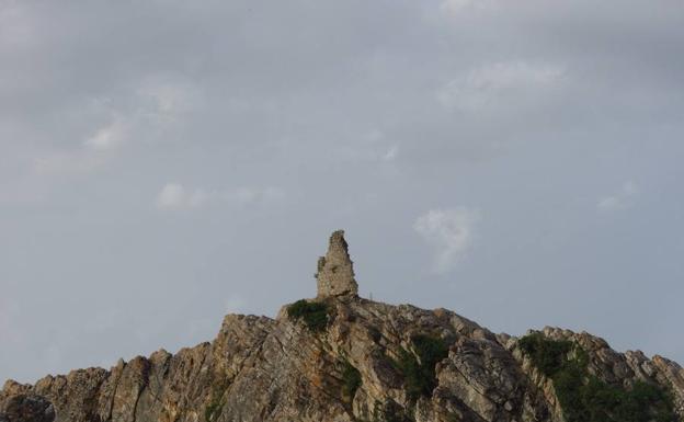 La torre de Lifa perteneció al castillo de Lys. 