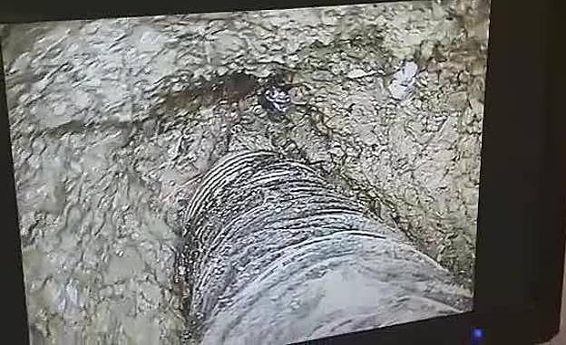 Vídeo: Así es el tapón de tierra del pozo donde está atrapado Julen