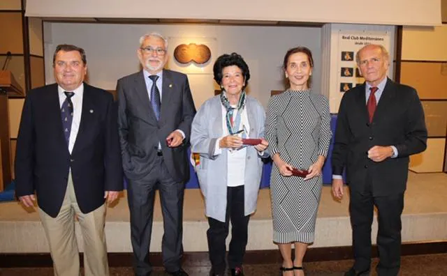 Rafael Vidal, Francisco Cabrera, Inés Robledo, Mari Luz Galindo y Eduardo Cestino durante una Conferencia sobre el Puerto en el Club Mediterráneo