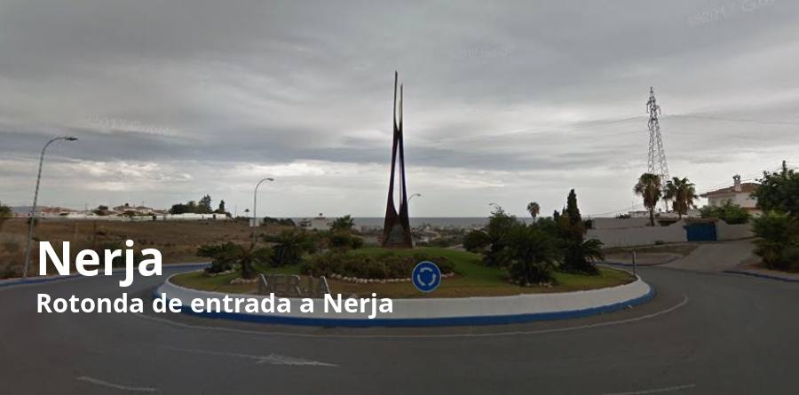 Un rinoceronte, una familia de elefantes, una pirámide, estructuras metálicas de lo más diverso y hasta un homenaje al Seat 600. Estas son algunas de las rotondas más singulares y extravagantes que pueden encontrarse en la provincia de Málaga