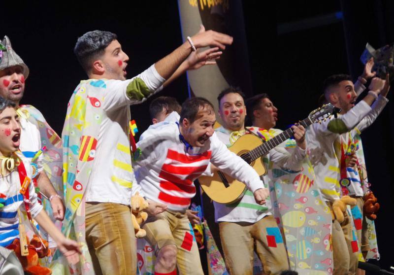 Murga 'La murga del futuro' en la cuarta semifinal del concurso de canto del Carnaval de Málaga 2019
