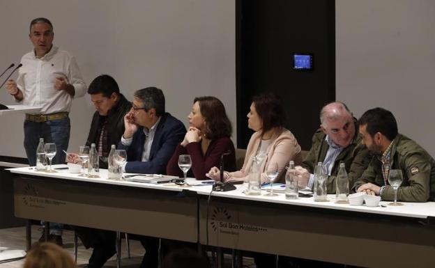 Bendodo quiere trasladar el modelo emprendedor de Málaga al resto de Andalucía