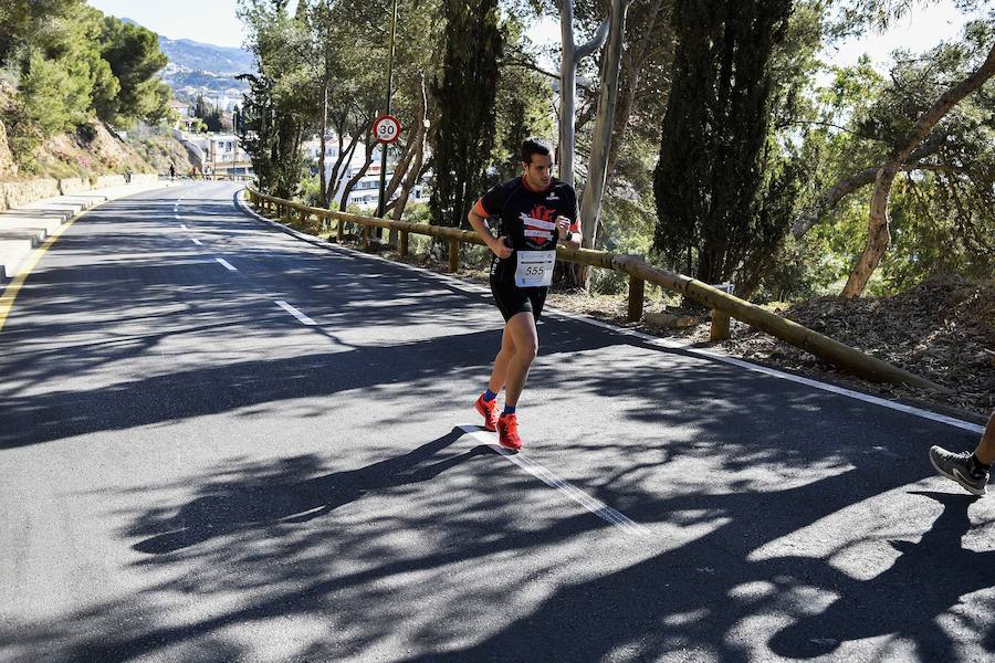 Unos 700 corredores participaron en la tradicional prueba con llegada a Gibralfaro