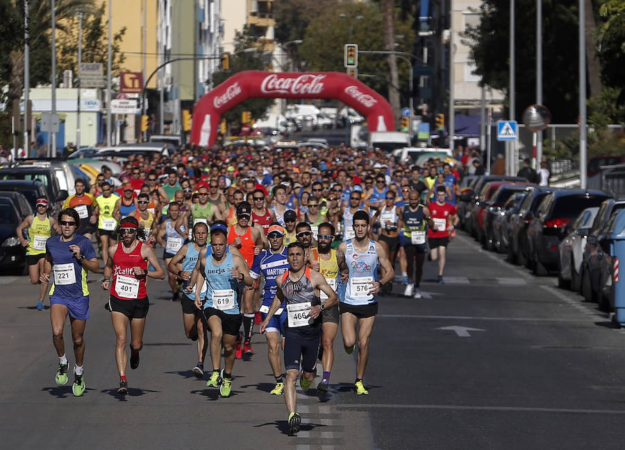 Unos 700 corredores participaron en la tradicional prueba con llegada a Gibralfaro