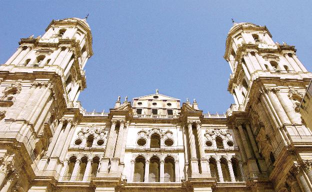 Recreación de la fachada de la Catedral, finalizada según los planos del siglo XVIII. 