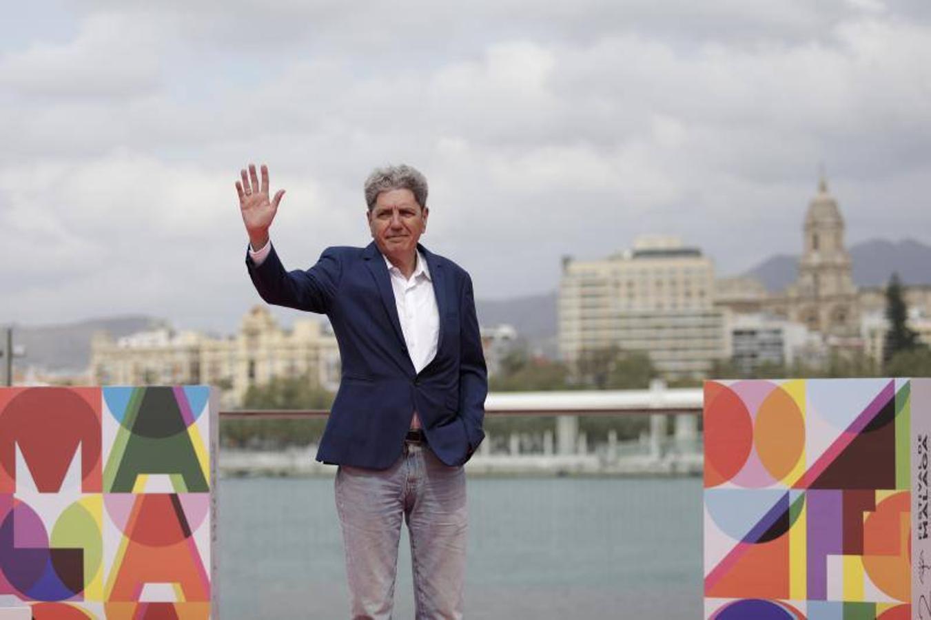 Photocall con el equipo de la película 'Los japón'. Con el director Álvaro Díaz Lorenzo; los productores José Manuel Lorenzo, Mercedes Gamero y Pablo Nogueroles; y los actores Dani Rovira, Antonio Dechent, María León y Ryo Matsumoto.