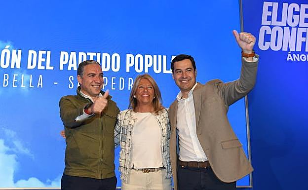 Elías Bendodo, Ángeles Muñoz y Juanma Moreno. 