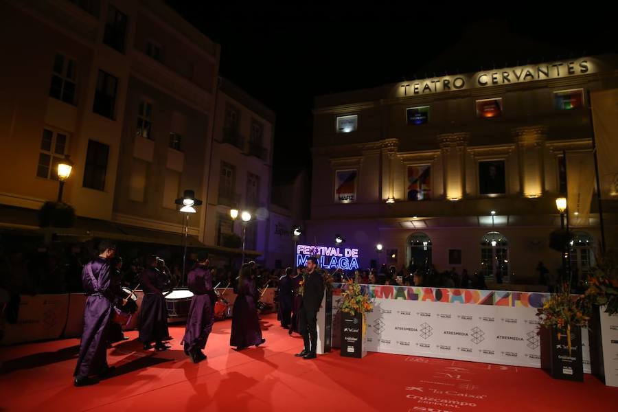 El cine en español se da cita estos días en Málaga. Así está siendo la alfombra del certamen.