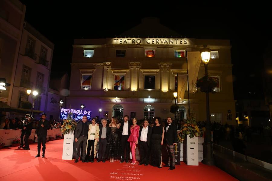 El cine en español se da cita estos días en Málaga. Así está siendo la alfombra del certamen.