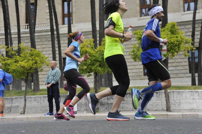 Más de 7.500 corredores participan en la 29ª edición de la Media Maratón Ciudad de Málaga.