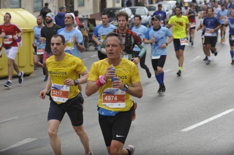 Más de 7.500 corredores participan en la 29ª edición de la Media Maratón Ciudad de Málaga.