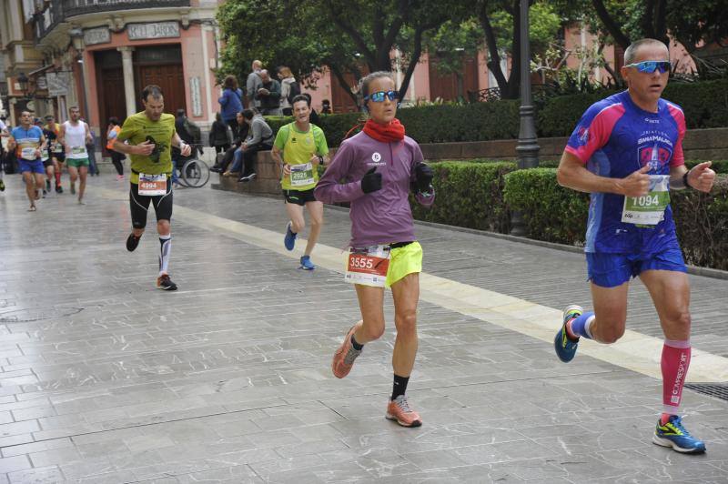 Más de 7.500 corredores participan en la 29ª edición de la Media Maratón Ciudad de Málaga.
