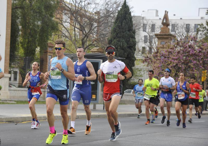 Más de 7.500 corredores participan en la 29ª edición de la Media Maratón Ciudad de Málaga.
