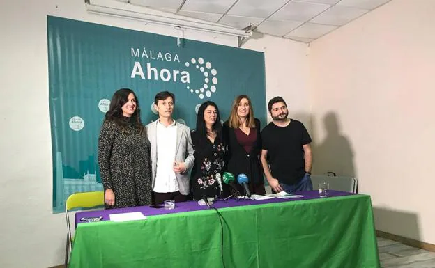 Ysabel Torralbo, junto a los miembros que ocuparán los primeros puestos de la lista de Málaga Ahora para las municipales.