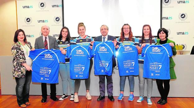 El rugby femenino, con            la lucha contra el cáncer 