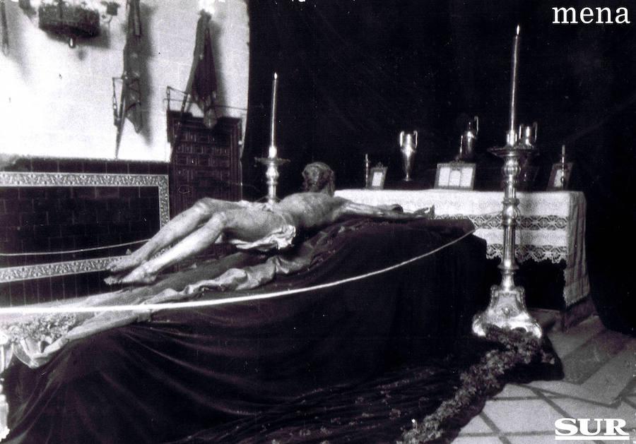 Fotos: Momentos históricos de la Congregación de Mena: el Cristo de la Buena Muerte, la Soledad Coronada y su nexo con La Legión