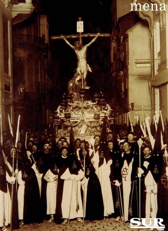 Fotos: Momentos históricos de la Congregación de Mena: el Cristo de la Buena Muerte, la Soledad Coronada y su nexo con La Legión