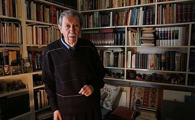 Manuel Alcántara será el protagonista del Día Internacional del Libro