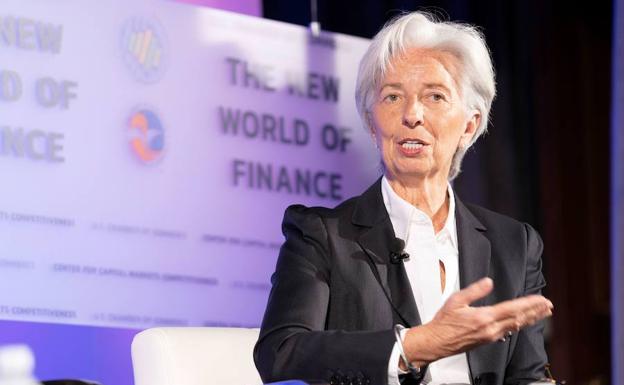 El FMI recomienda un ajuste fiscal y advierte del impacto de la subida de las pensiones