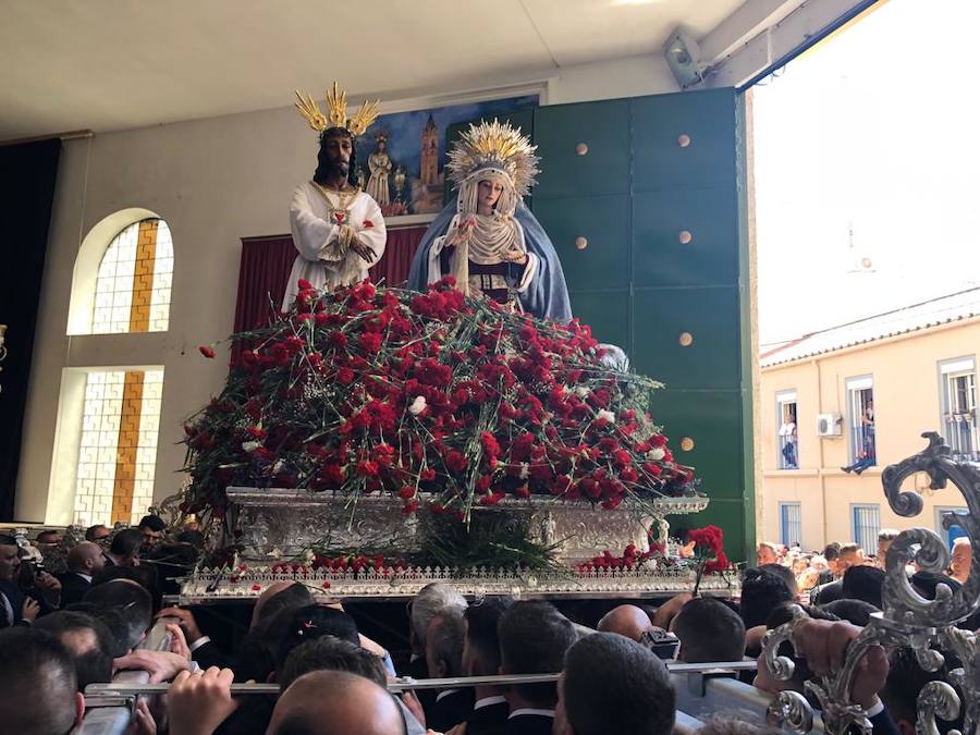 Las mejores imágenes de la misa del alba, el acto en el Hospital Civil y el recorrido por la Trinidad de los titulares de la Cofradía del Cautivo y La Trinidad este 2019.