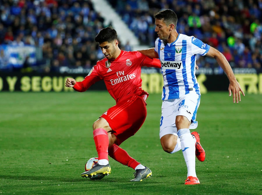 Butarque vivió una noche de emociones con la visita del Real Madrid, que jugó su primer partido de esta Liga en lunes.