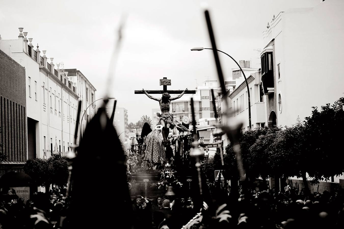 Imágenes realizadas el Miércoles Santo por las calles de Málaga.