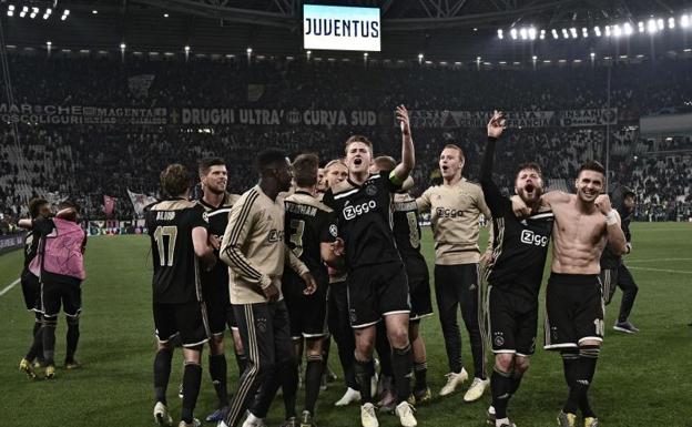 El capitán del Ajax, Matthijs de Ligt, es un de los estandartes del equipo.