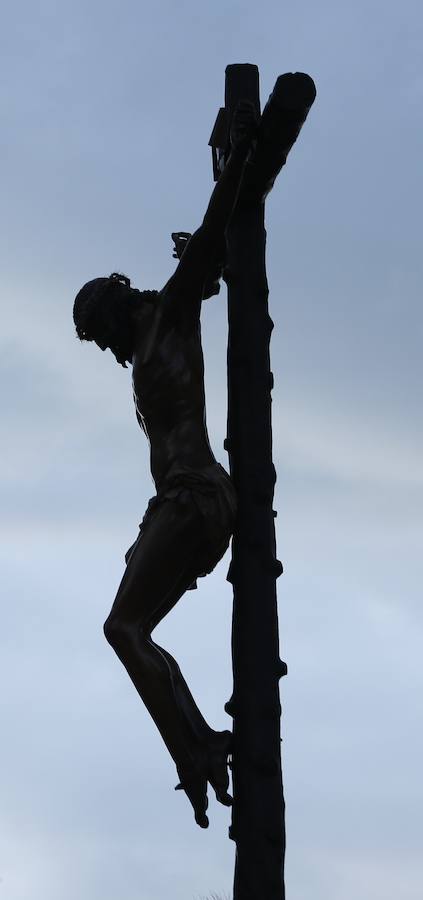 Las fotos de las cofradías del Jueves Santo: Sagrada Cena, Santa Cruz, Viñeros, Vera Cruz, Zamarrilla, Mena, Misericordia, Esperanza.