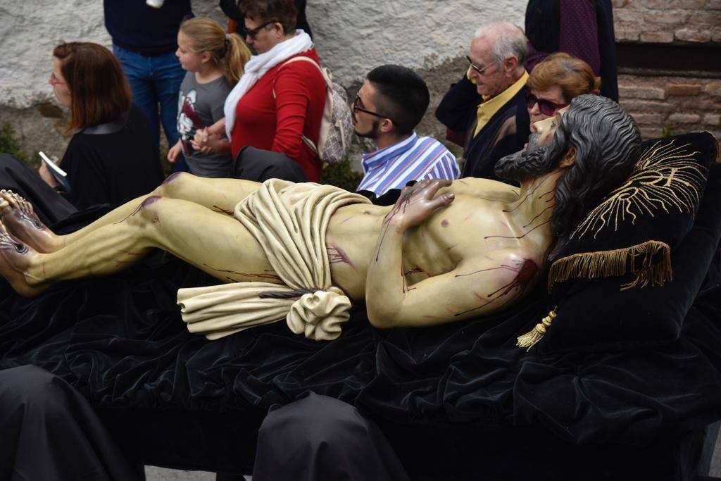 Las fotos de las cofradías del Viernes Santo: Monte Calvario