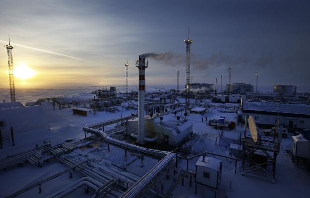 Plataforma petrolífera de Gazprom en el cabo Kamenny, al norte de Rusia. :: afp